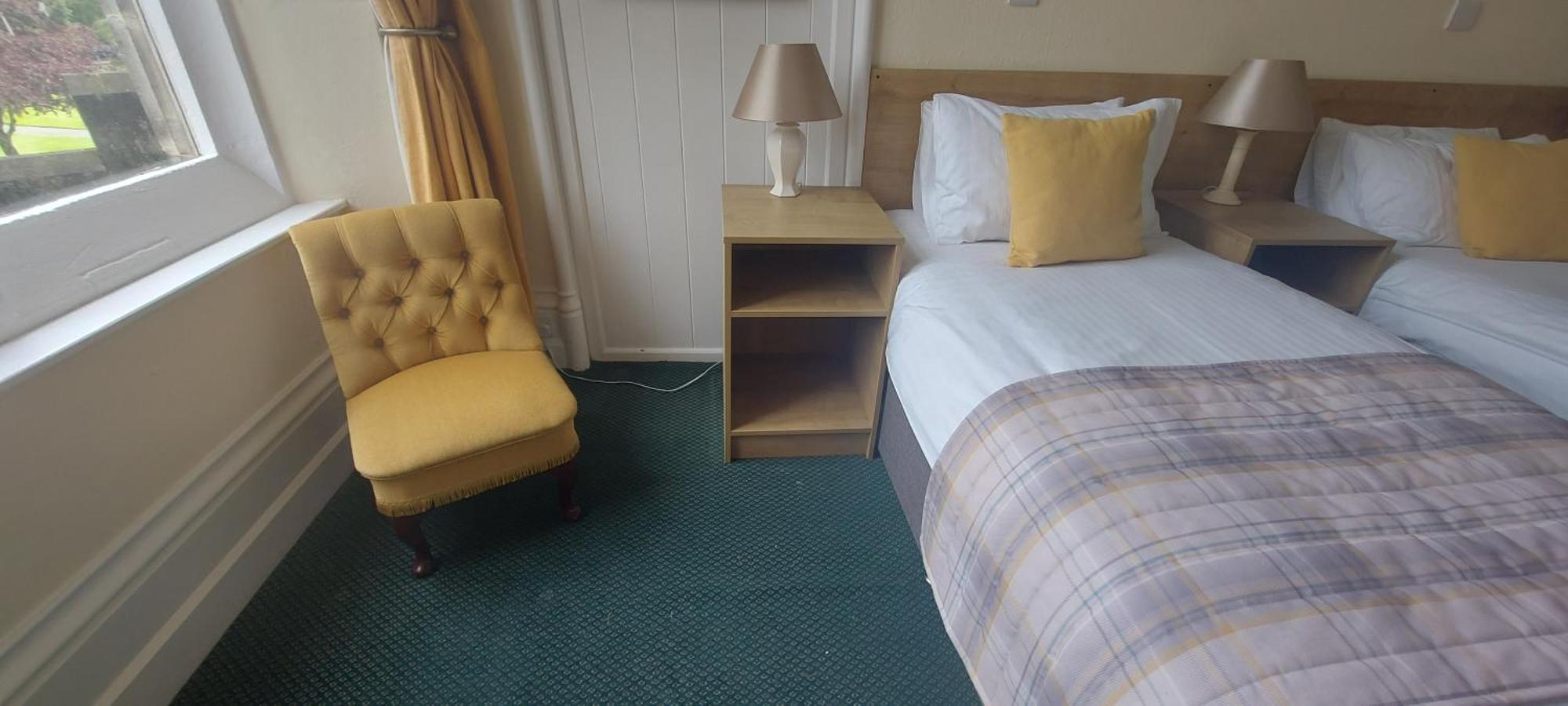 Ashton Hall At Golf Club Bed & Breakfast *